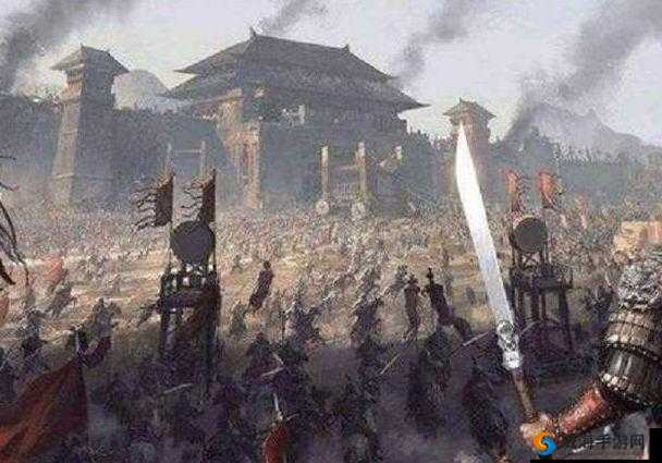 全面冲锋攻略：掌握攻城大炮的使用艺术，筑城取胜的关键所在