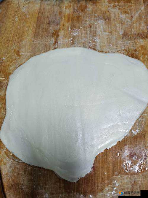 女朋友叫我翻她饺子皮：这是什么操作