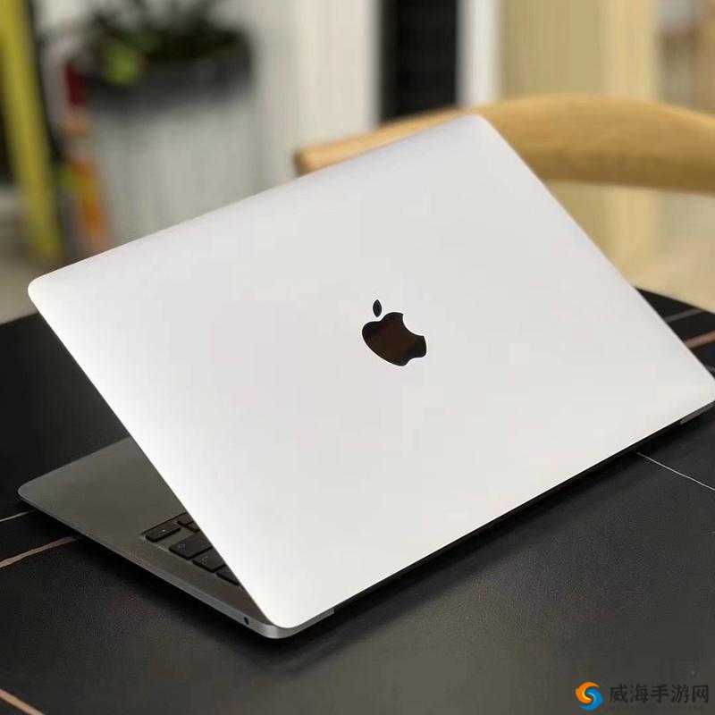 1213 岁 MacBook：依然好用的经典电脑