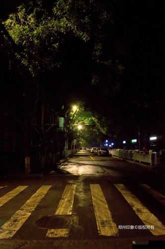 凌晨三点播放的视频叫什么配图：探索深夜影像之谜