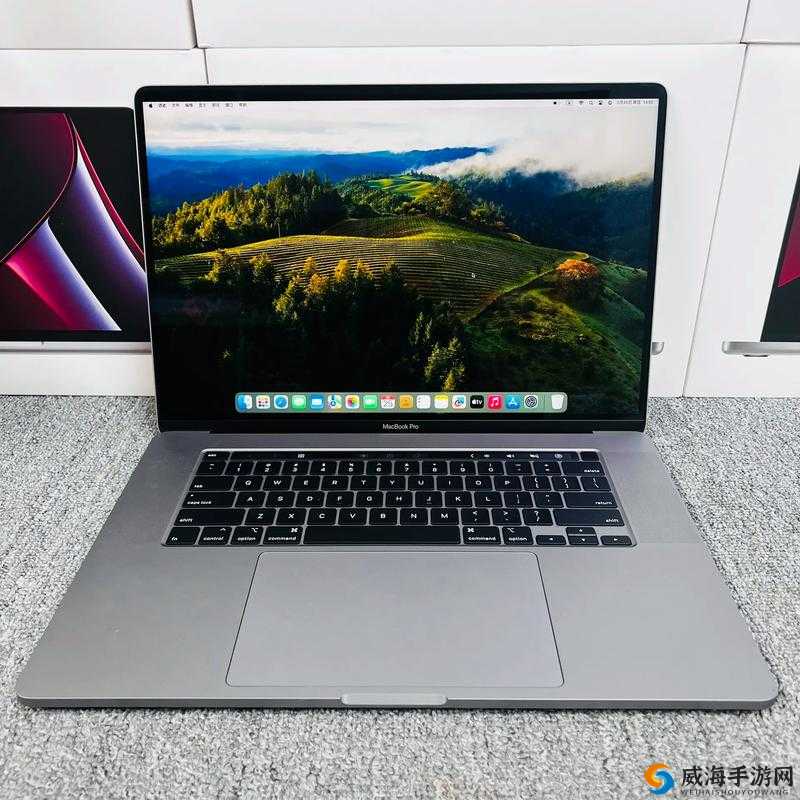 16 岁日本学生 MacBookPro 评测从未减退：实力铸就经典