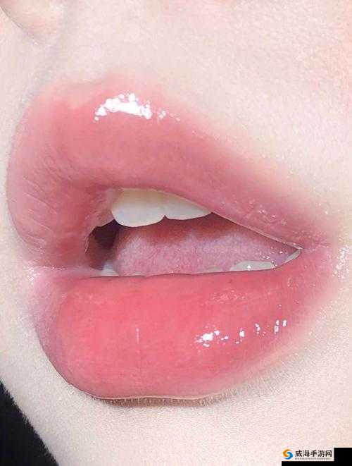 好看的唇形图片：迷人魅力的展现