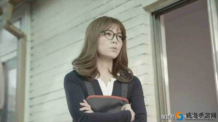 女子初尝黑人巨：原始的激情与困惑
