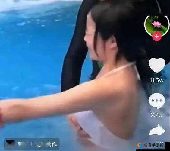 水蜜桃成年人璜铯软件：释放激情的私密乐园