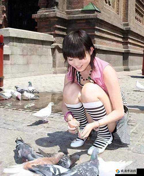 农民工裸模：生活与艺术的交织