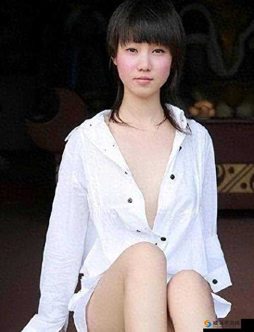张莜雨人体艺术写真：展现女性之美
