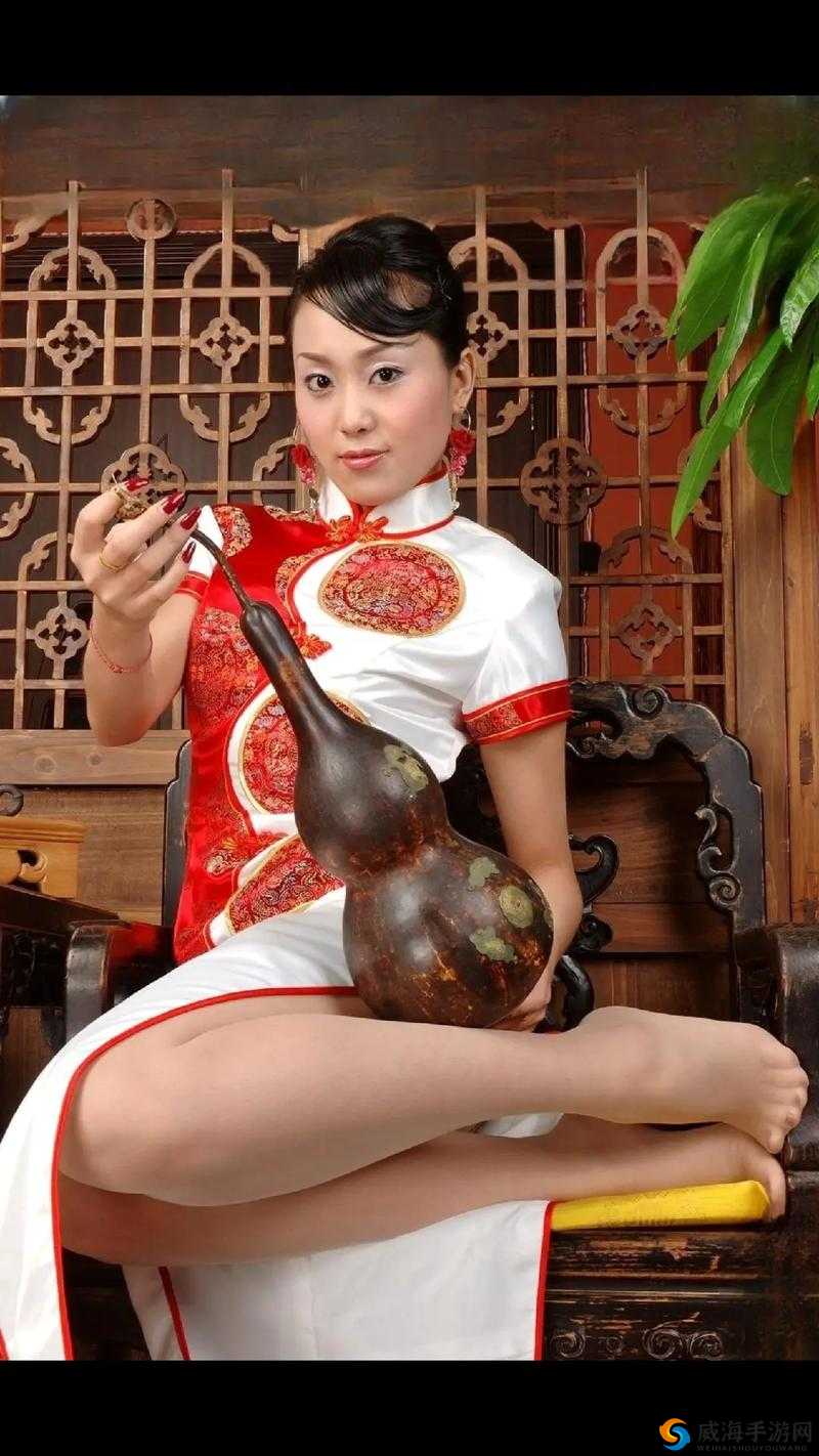 娜美妖姬旗袍自慰 88AV 精彩呈现