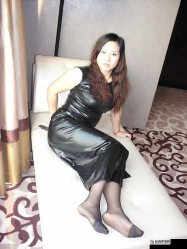 如狼似虎熟妇 BBBB：成熟韵味的诱惑