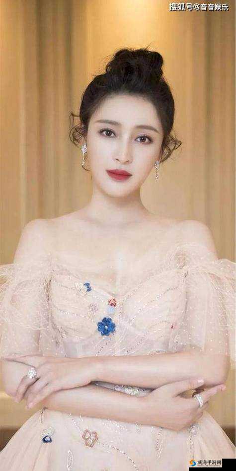 婷婷人体艺术摄影：展现独特魅力