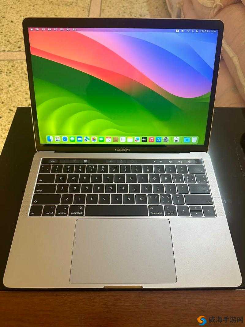19 岁 Macbook Pro：独特设计，性能卓越