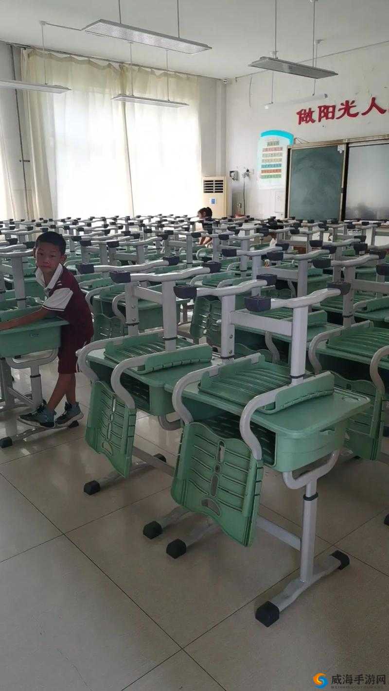 学校课桌椅 kh 新选择：为学生打造舒适学习环境的关键一步