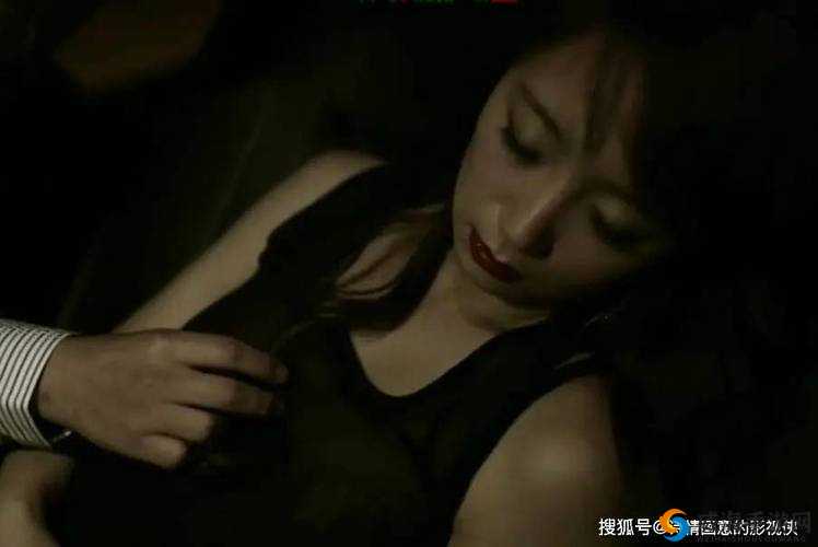 成年人无码亚洲精品午夜精品：深夜里的激情释放