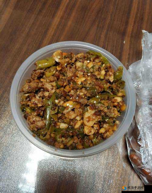 勾搭外卖男两个都帅 com ：当美食与颜值相遇的奇妙故事