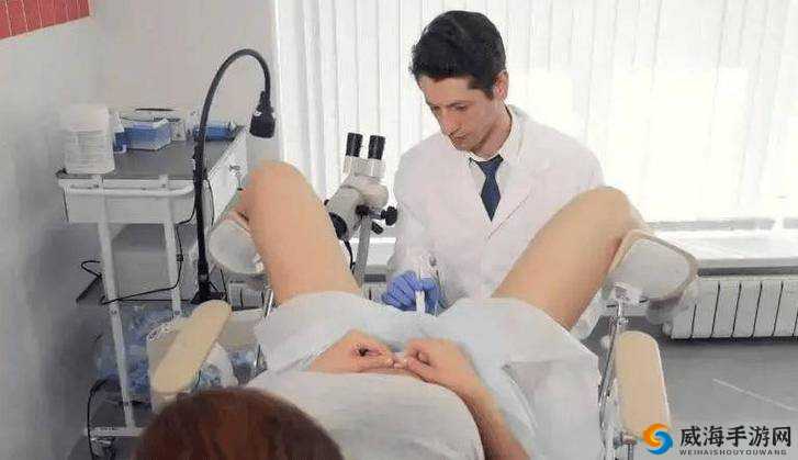 女人张开腿让男人桶爽的私密瞬间：女性性体验的探索与表达