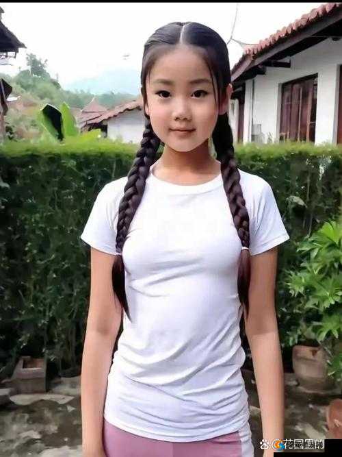 15 岁初二少女广州:豆蔻年华的成长故事