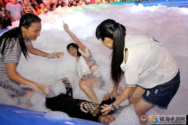 日本 10000 部拍拍拍免费视频：探索成年人领域的新视界
