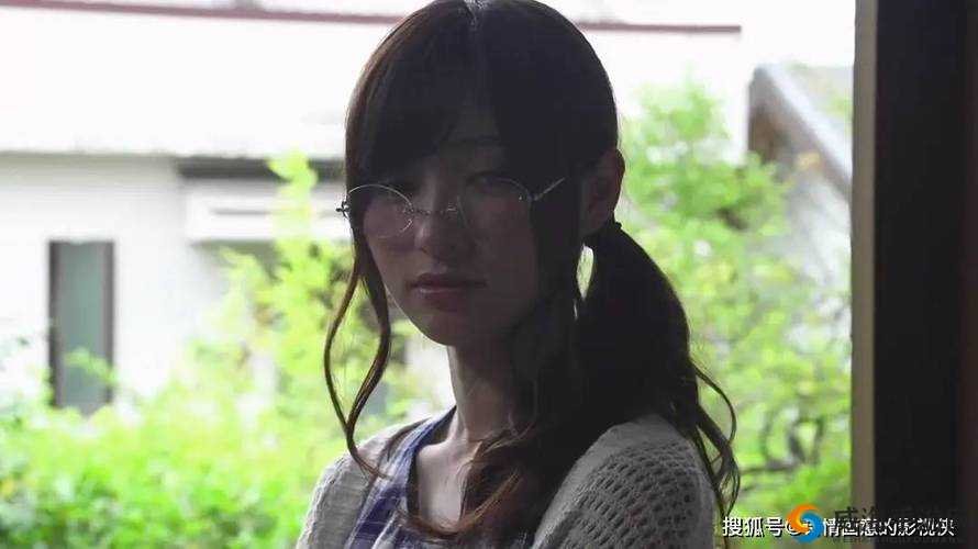 人妻 Japan HD XXXX 电影：极致诱惑与情感纠葛