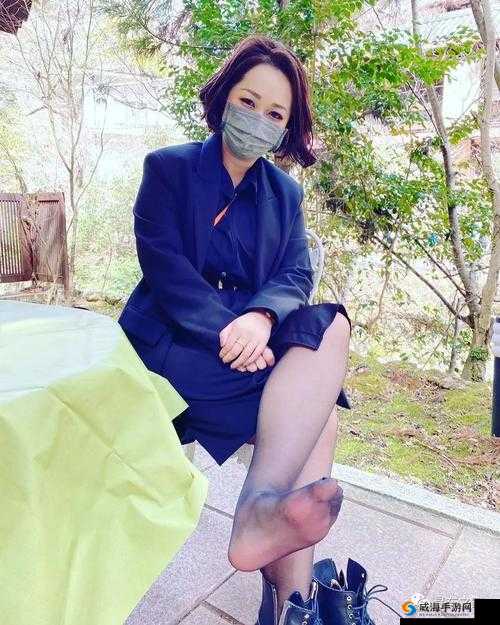 国产熟女败火色888：一款独特而引人注目的色彩