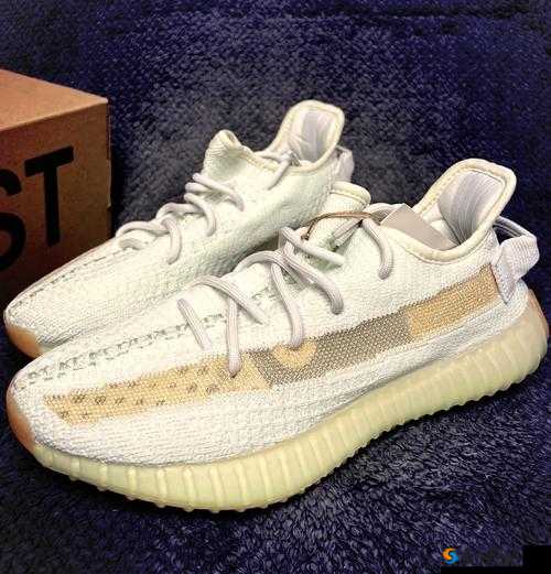YEEZY 350 V1 亚洲引领潮流风尚新高度