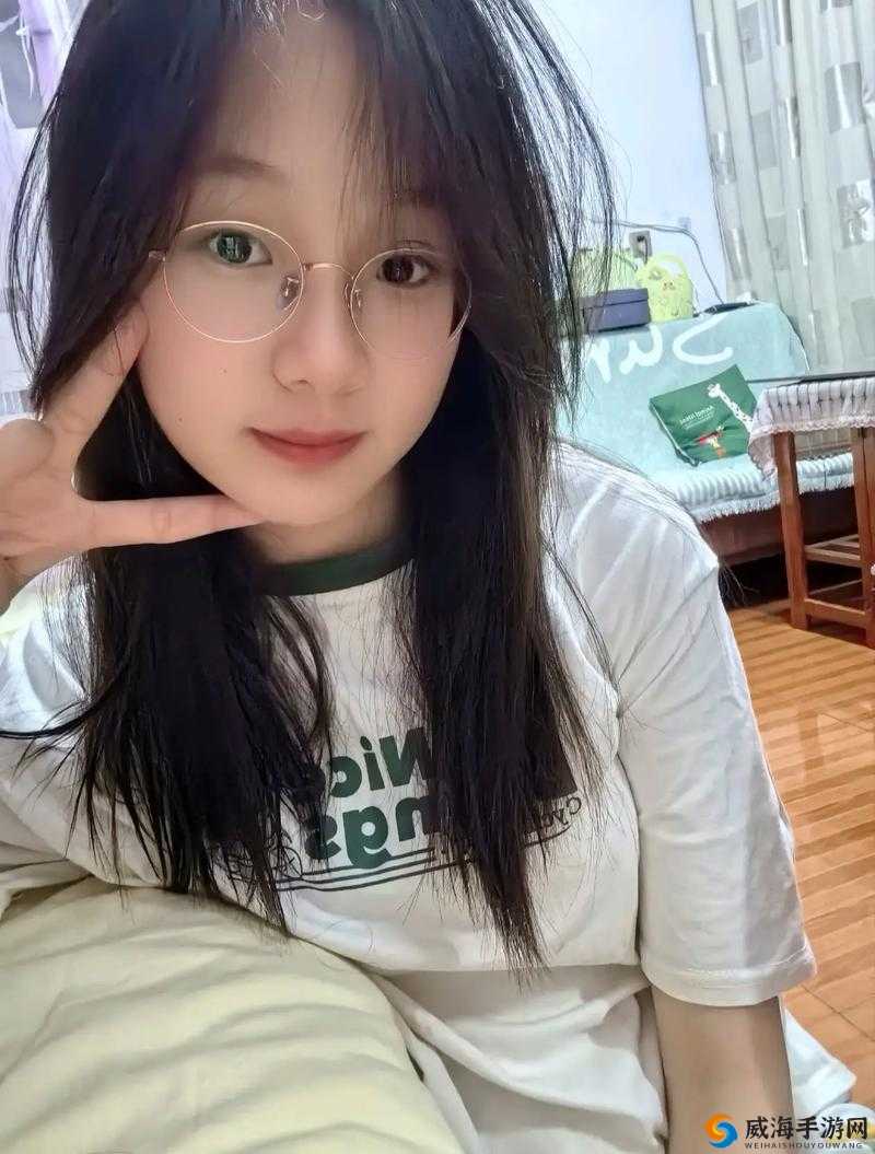 12-13 岁女孩私密髦片相关内容切勿传播