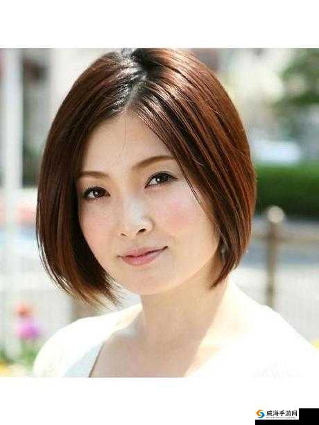产后的人妻 DB 本庄优花:绽放别样魅力