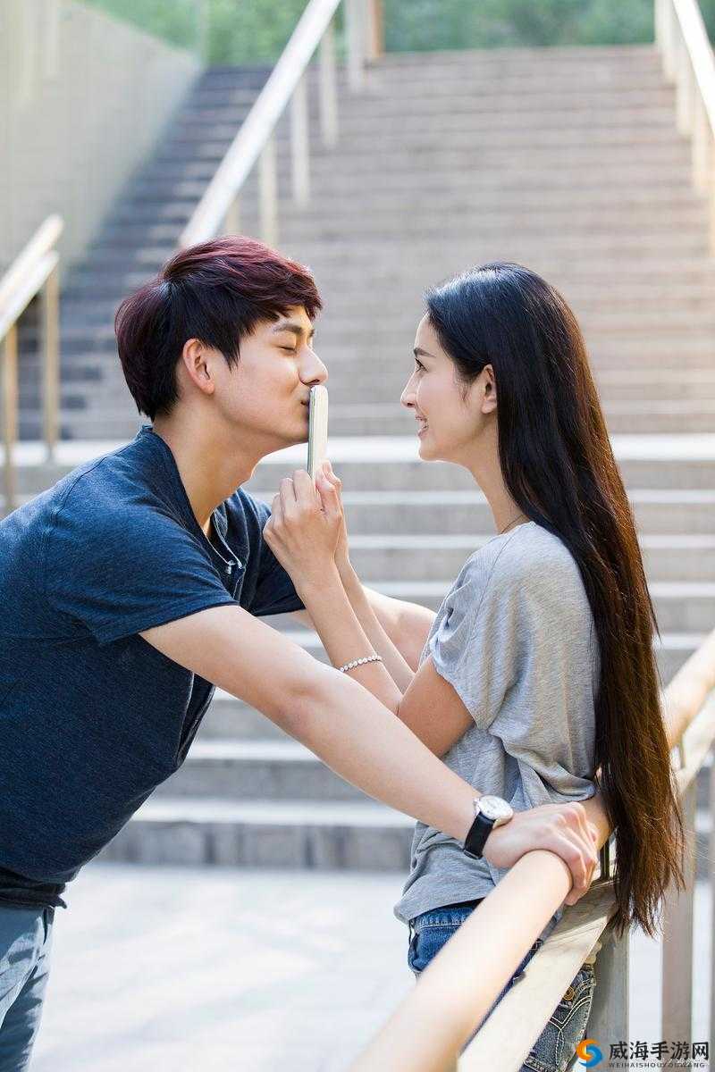 恶蝳女配靠JY活命又叫什么:探究背后的复杂情感与命运纠葛