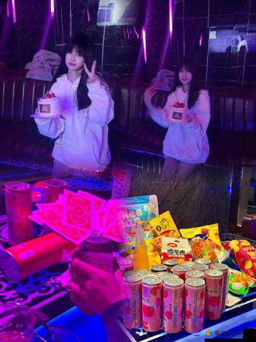 KTV 女友被当作生日礼物该如何应对