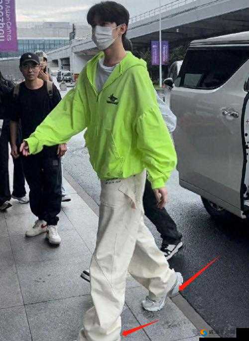 文轩白色衣服长筒靴哪里可以看：相关视频资源搜索途径介绍