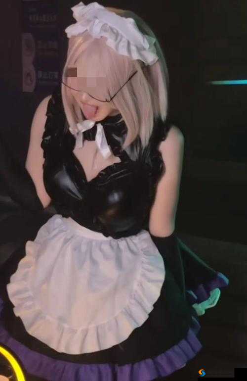 女主快穿到各个世界做小三:挑战道德底线的奇幻之旅