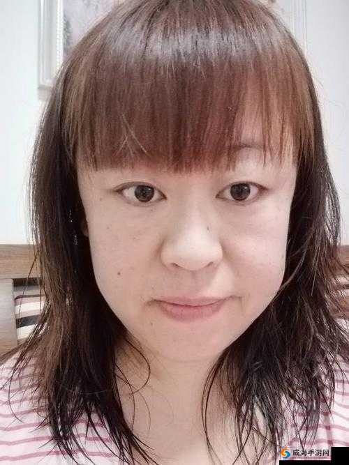 百位民众阁自拍:展现真实的自我
