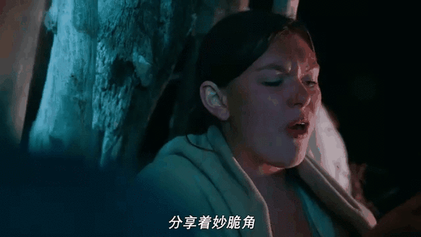 深夜办公室秘密被无意曝光引发的一系列连锁反应