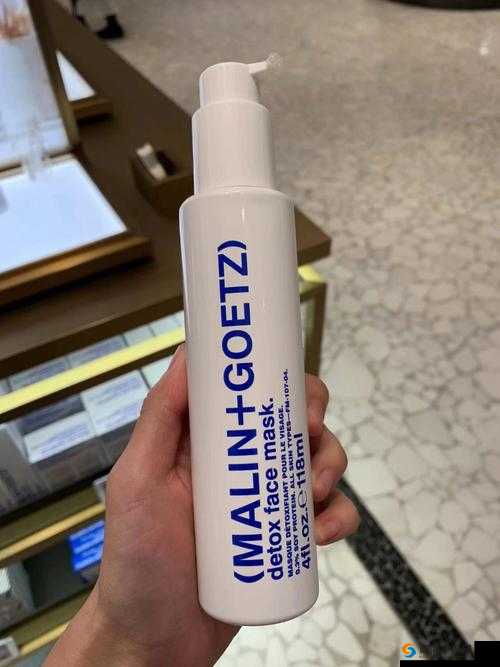 美国一面亲上边一面膜评价掀起热潮用户评价:引发广泛讨论和争议
