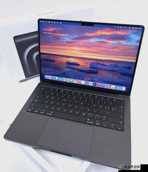 专业性能与便携性的完美融合：18 款 MacBook Pro 震撼登场