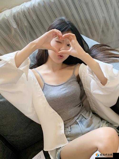 真人璜铯网站:探索欲望的私密世界