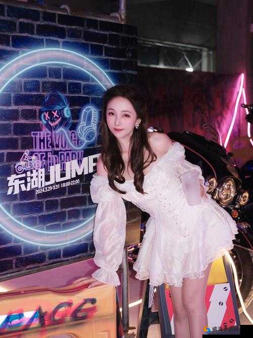 X 姓女 RAPPER 的音乐旅程：从梦想起点到荣耀之巅