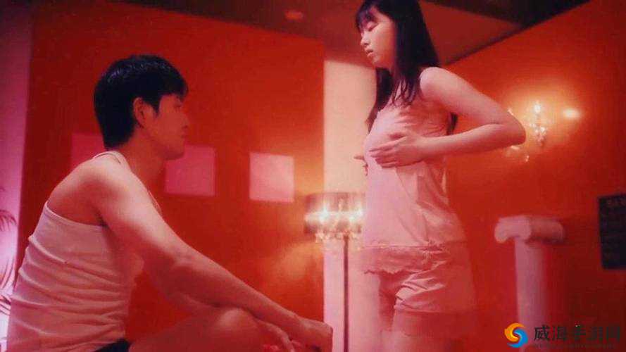 丰满岳乱妇一区二区三区：伦理剧中的激情与混乱