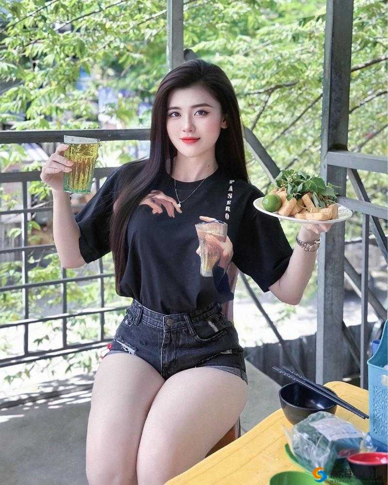 娇喘白嫩校花那令人血脉偾张的大腿魅力