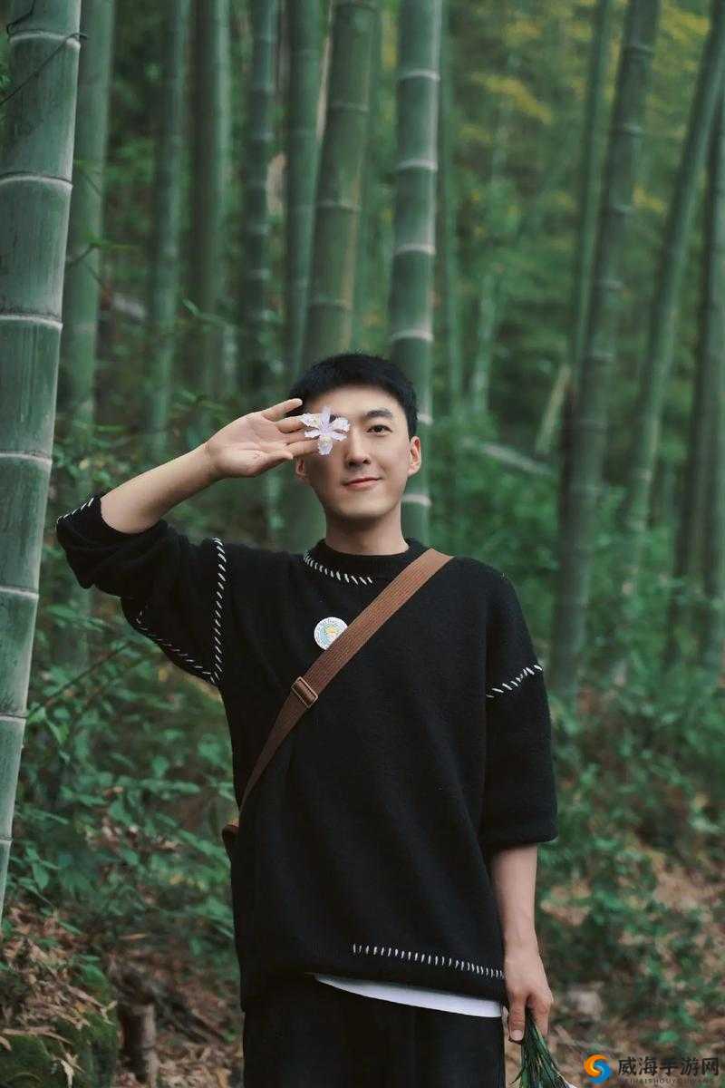 我的小花照片：男生视角下的她的美丽瞬间