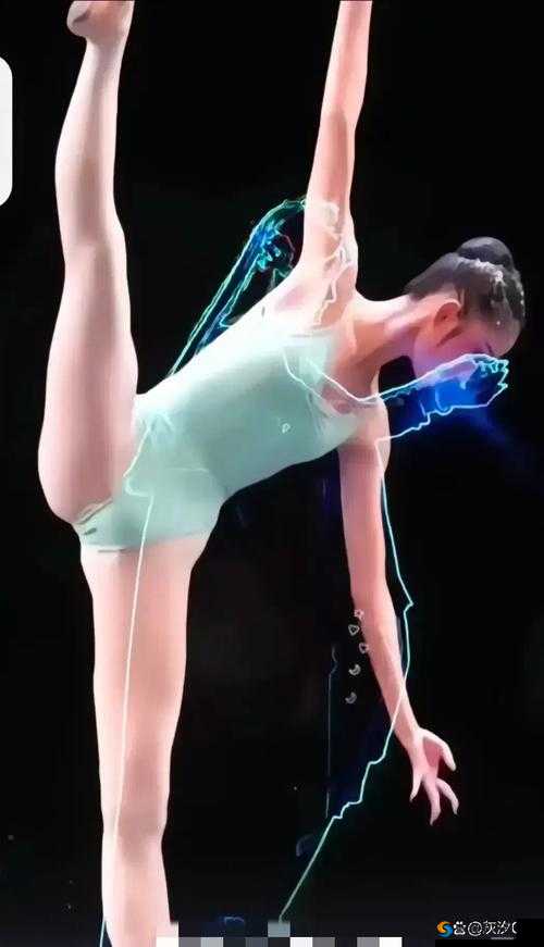 欣赏舞蹈的独特视角：双手攀上两团少女峰舞蹈室