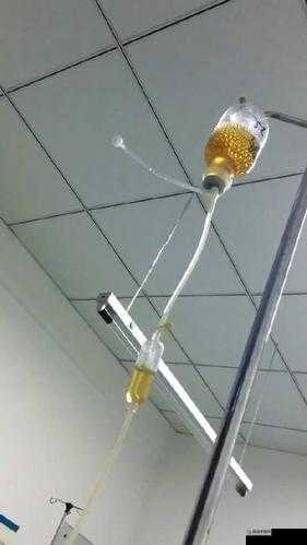 小扫货水能么多叫出来骨科一个人看的视频：带你探索独特视角