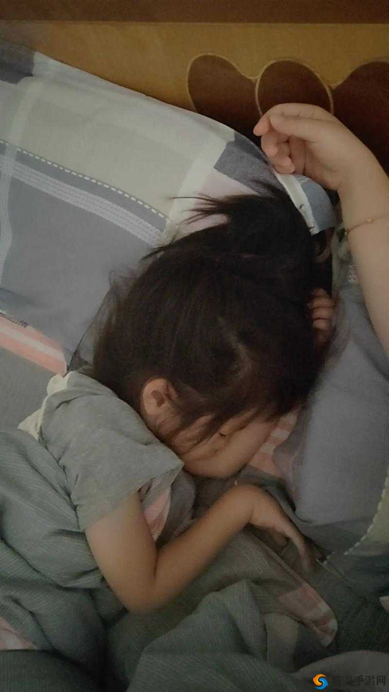 她越哭他却撞得越凶:情感纠葛下的激烈碰撞