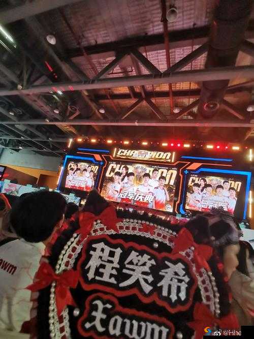 晒毕业照赢旅游金 终结者2审判日获胜毕业照来啦