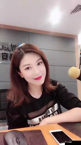 女娃 12ⅤideOse 娇小究竟有何独特魅力？深入探究其背后的故事与精彩