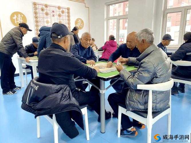 70岁老人玩小处雌女生：揭秘老年人如何与年轻女性建立独特友谊