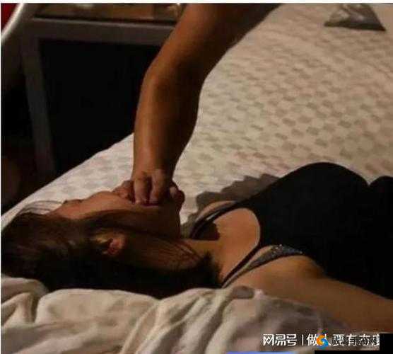 未成年少女被强迫拍摄性爱视频，被网友戏称为孩幻交，视频在网络上广泛传播，引起了社会的广泛关注