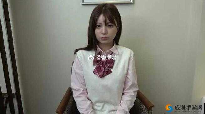 在线本生素人，颜值与才华并存，你想了解她的秘密吗？