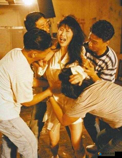 三级香港三级在线播放：高清完整版免费观看，经典港片重温，精彩剧情不容错过