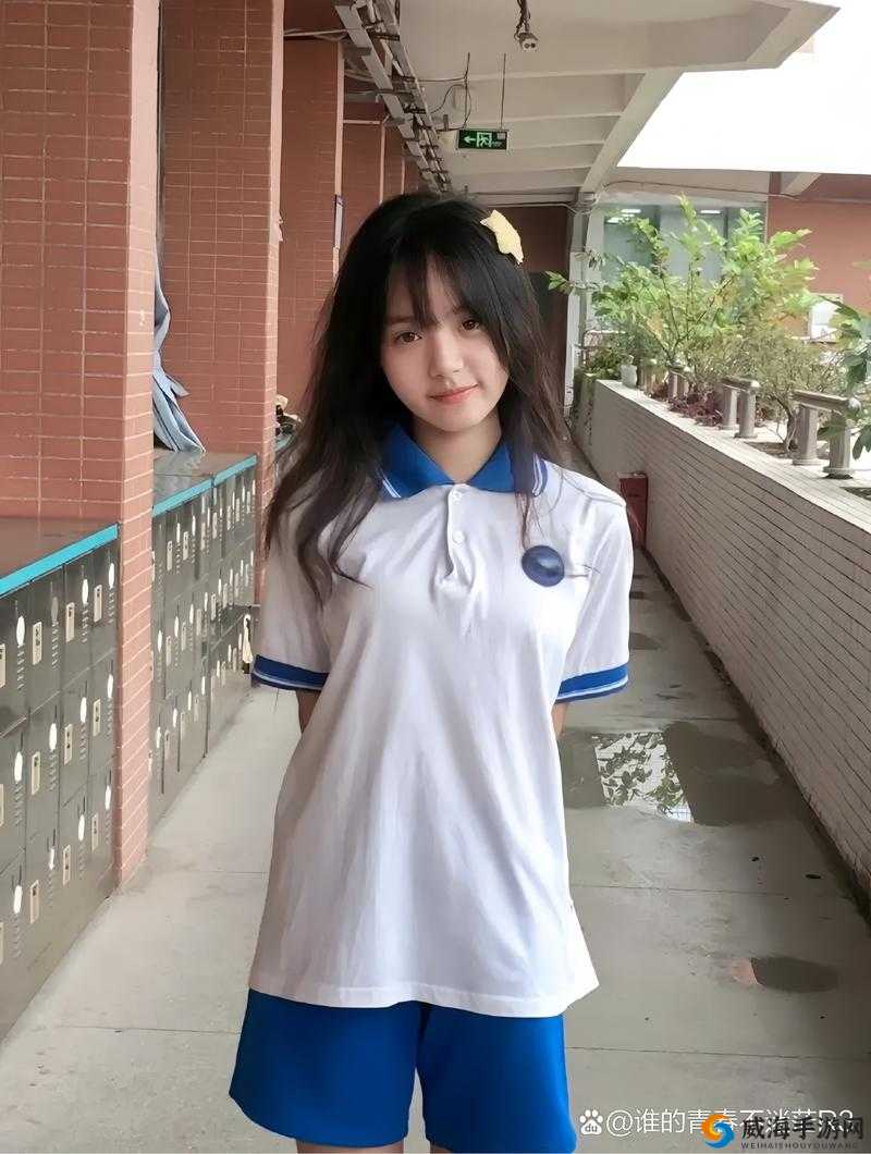 女同桌第一次做好滑好紧的校园奇遇：青春回忆中的微妙瞬间