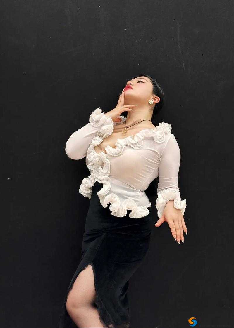 探索性少妇BBw张开的魅力：如何在现代社会中展现自信与独特风采？