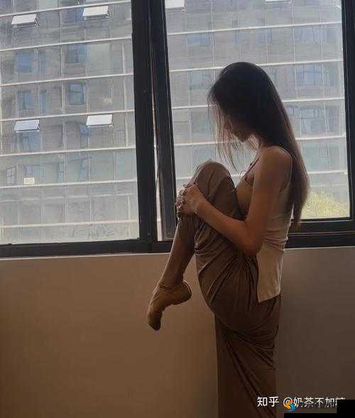 香香的秘密纯欲日常：揭秘她的生活小习惯与独特魅力，你绝对想不到的细节